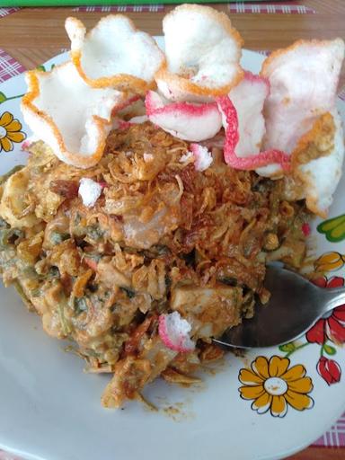 GADO GADO IBU UMI