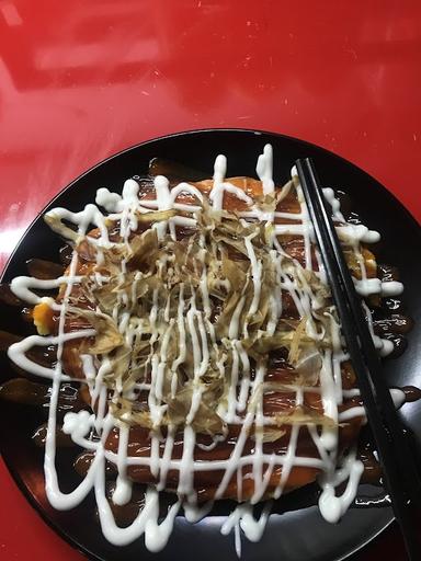 TAKOYAKI SPESIAL (PURI CENDANA)