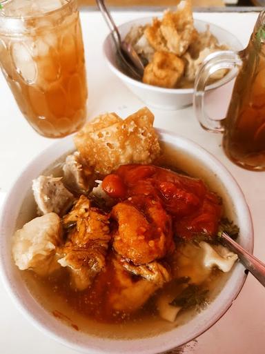 BAKSO ENGAL LARIS