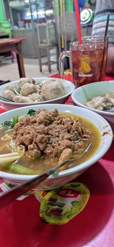 BAKSO GAJAH MUNGKUR WONOGIRI