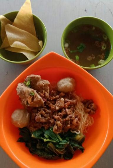 BAKSO MIT MIT 17