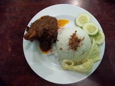 BEBEK BALADO H. ROBBY