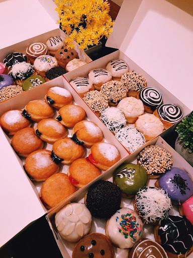 CAKECANDUAN DONUTS