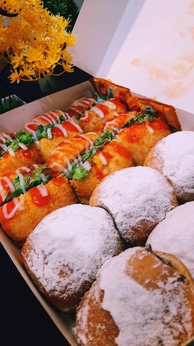 CAKECANDUAN DONUTS