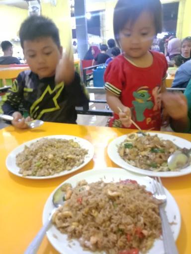 DEPOT MIE SURABAYA & SEA FOOD