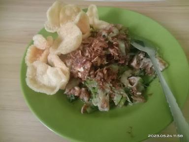 GADO-GADO BUDE