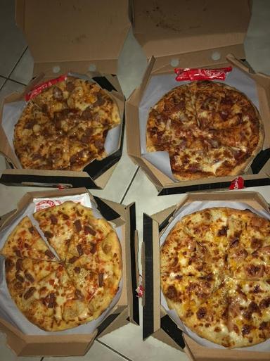 PIZZA HUT DELIVERY - PHD INDONESIA