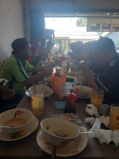 WARUNG SOTO TANGKAR MAKNYOS 2