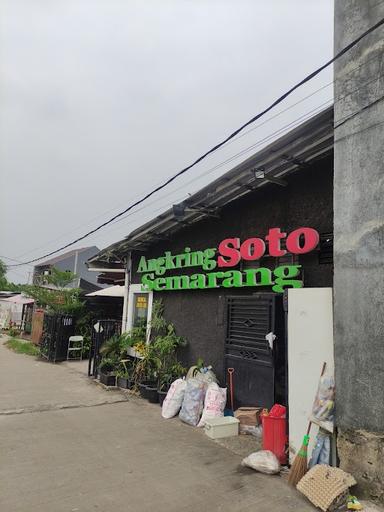 ANGKRINGAN SOTO SEMARANG