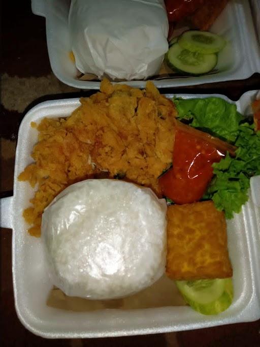 AYAM GEPREK DAN AYAM PENYET BANG KODIR