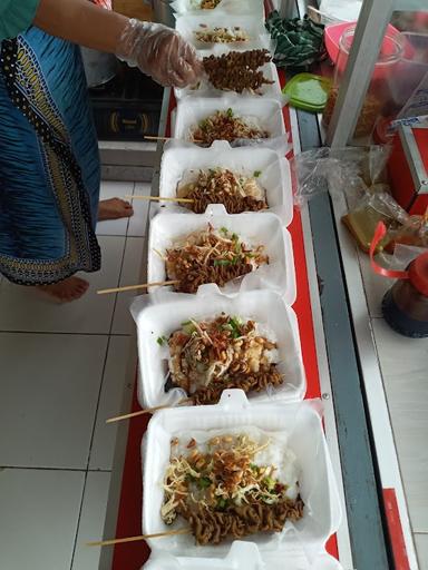 BUBUR AYAM & SOTO TAUTO PEKALONGAN MUF ON