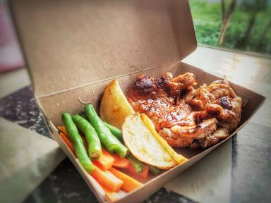 KEDAI STEAK AYAM SUROPATI