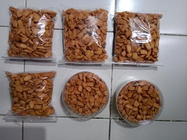 KERIPIK BAWANG PAPAPAIS