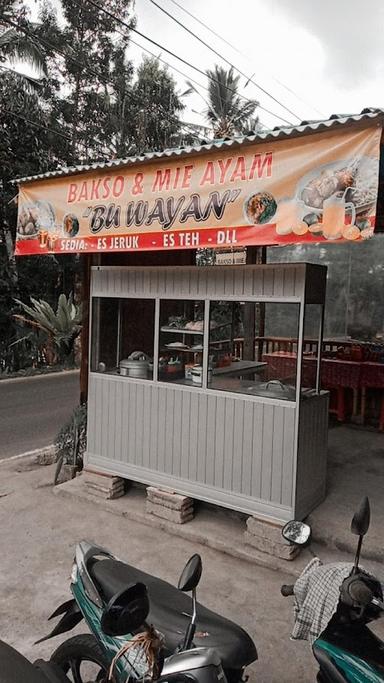 BAKSO & MIE AYAM BU WAYAN