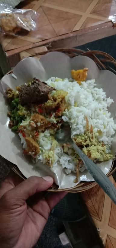 WARUNG BUBUR NASI