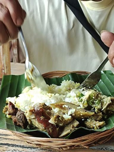 WARUNG NASI INGKA PEJENG & DAPUR ASAM GARAM