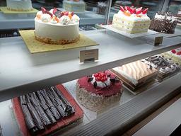 MAKO CAKE & BAKERY - BLORA