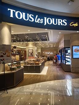 TOUS LES JOURS - GRAND INDONESIA