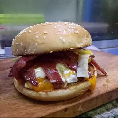 BURGER DJANGGO