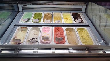 SARINI GELATO & ICE CREAM (TANAH ABANG)