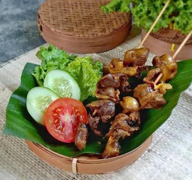 AYAM PENYET CABE IJO BANG WAHYU