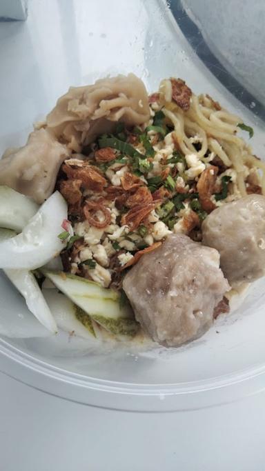 BAKSO MALANG & CWIE MIE PAK JAYA SLIPI