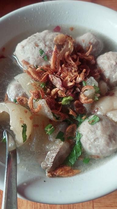 BAKSO PENGKOLAN KANG RUDI