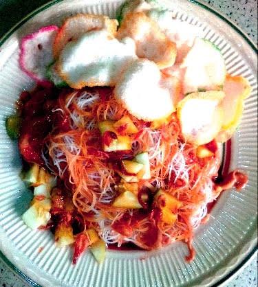 GADO-GADO MUTIARA