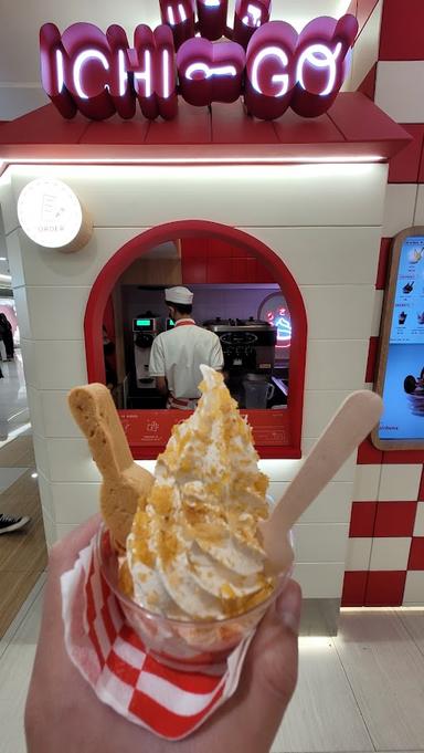 ICHI-GO SOFT SERVE