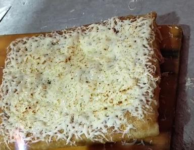 MARTABAK PIZZA PLATINUM