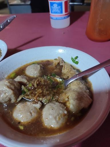 MEATBALL AND NOODLE PAK YUDI