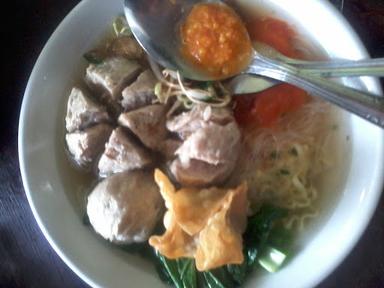 MIE AYAM BASO SUGENG