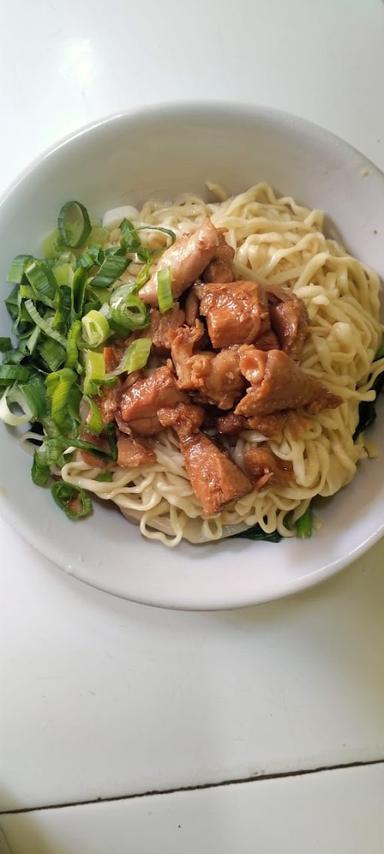 MIE AYAM MASNO (SAMBAL IJO)