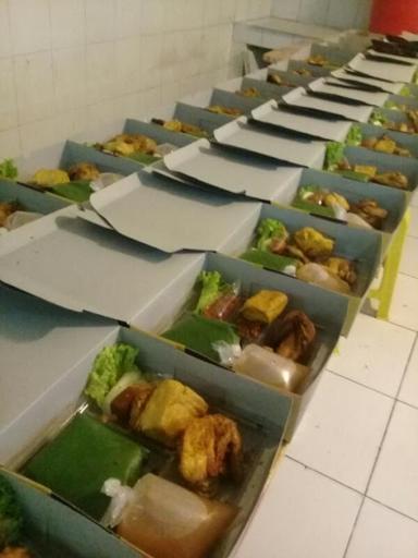 NASI BAKAR BERSELERA MEGONO