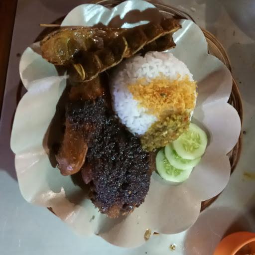 NASI BEBEK AYAM GORENG AKBAR