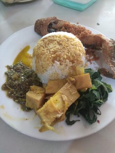 RUMAH MAKAN SAKATO MASAKAN PADANG