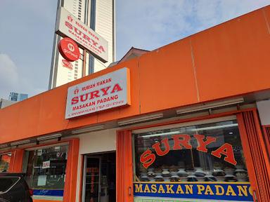 RUMAH MAKAN SURYA MASAKAN PADANG