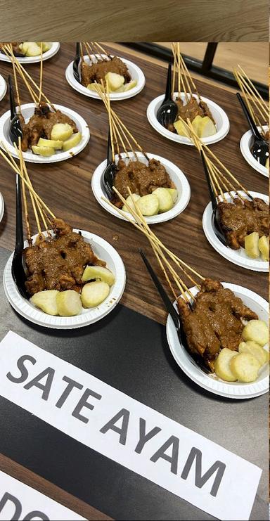 SATE TAICHAN MBAK FIA