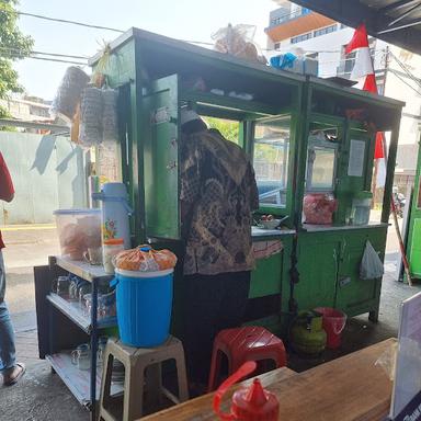 SOTO AYAM LAMONGAN H SUJIONO