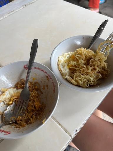 WARUNG MANG ERWIN (SETIA BUDI)