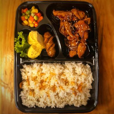 KEDAI TOKO DAGING RNB - STEAK, SHABU DAN GRILL