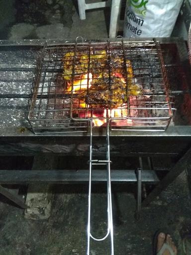 AYAM BAKAR TEH SANAH