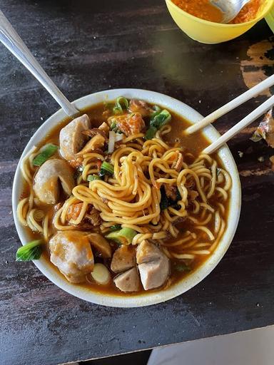 BAKSO BANG BENK