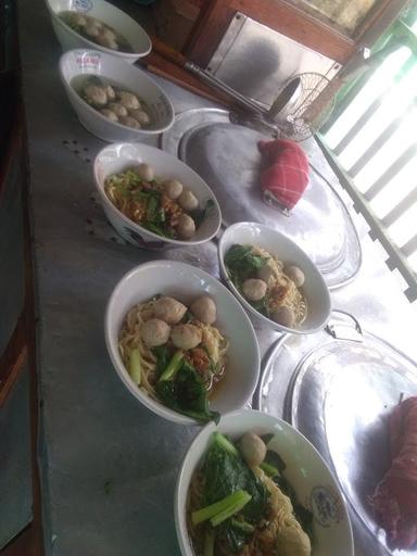 BASO MAS BULE