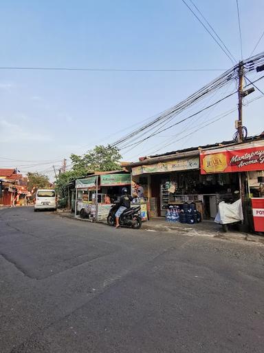 BUBUR ONIC KEBON PEDES