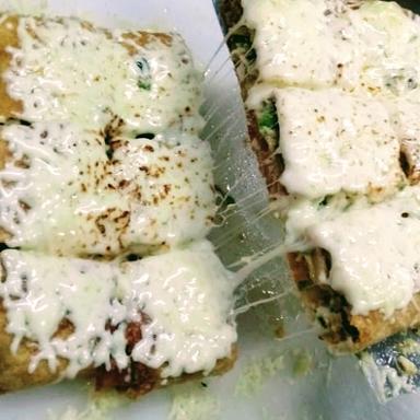 MARTABAK UWA - PEMUDA