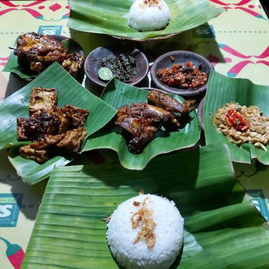 WAROENG SPESIAL SAMBAL SS BOGOR AHMAD YANI