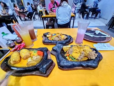 WAROENG STEAK & SHAKE AHMAD YANI BOGOR