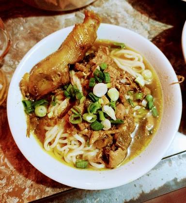 BAKSO TETELAN PODO MORO