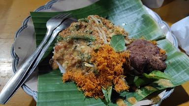 PECEL MBAK SUMI